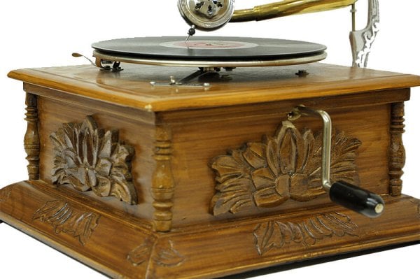 Gramofon Kare Oymalı
