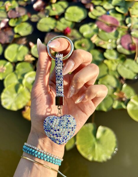 Swarovski Taşlı Kalpli Mavi-Beyaz Anahtarlık