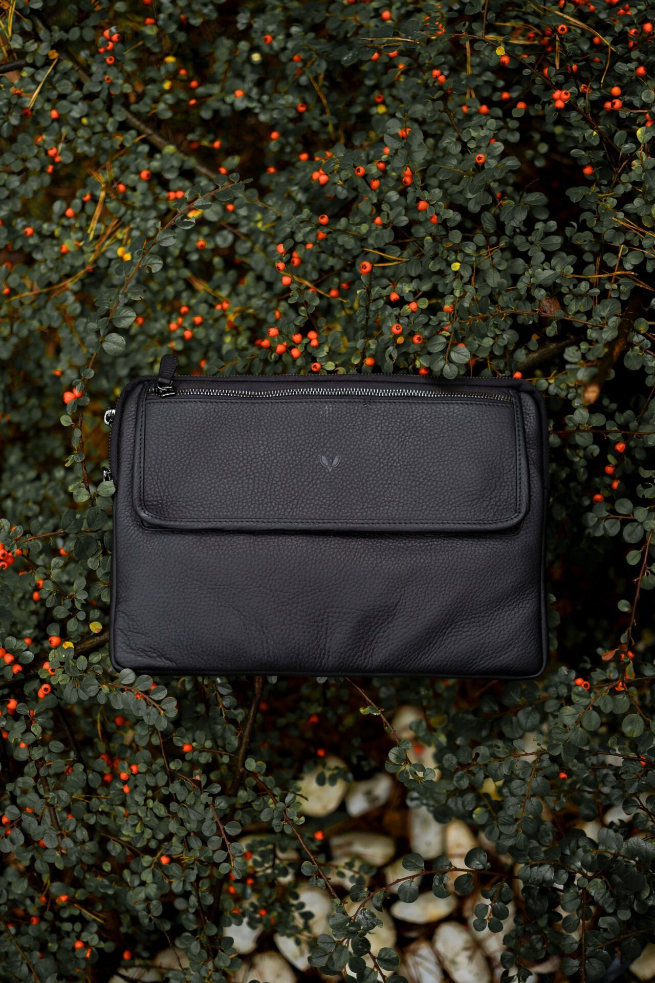 V Hakiki Deri Clutch & Tablet El Çantası / Siyah